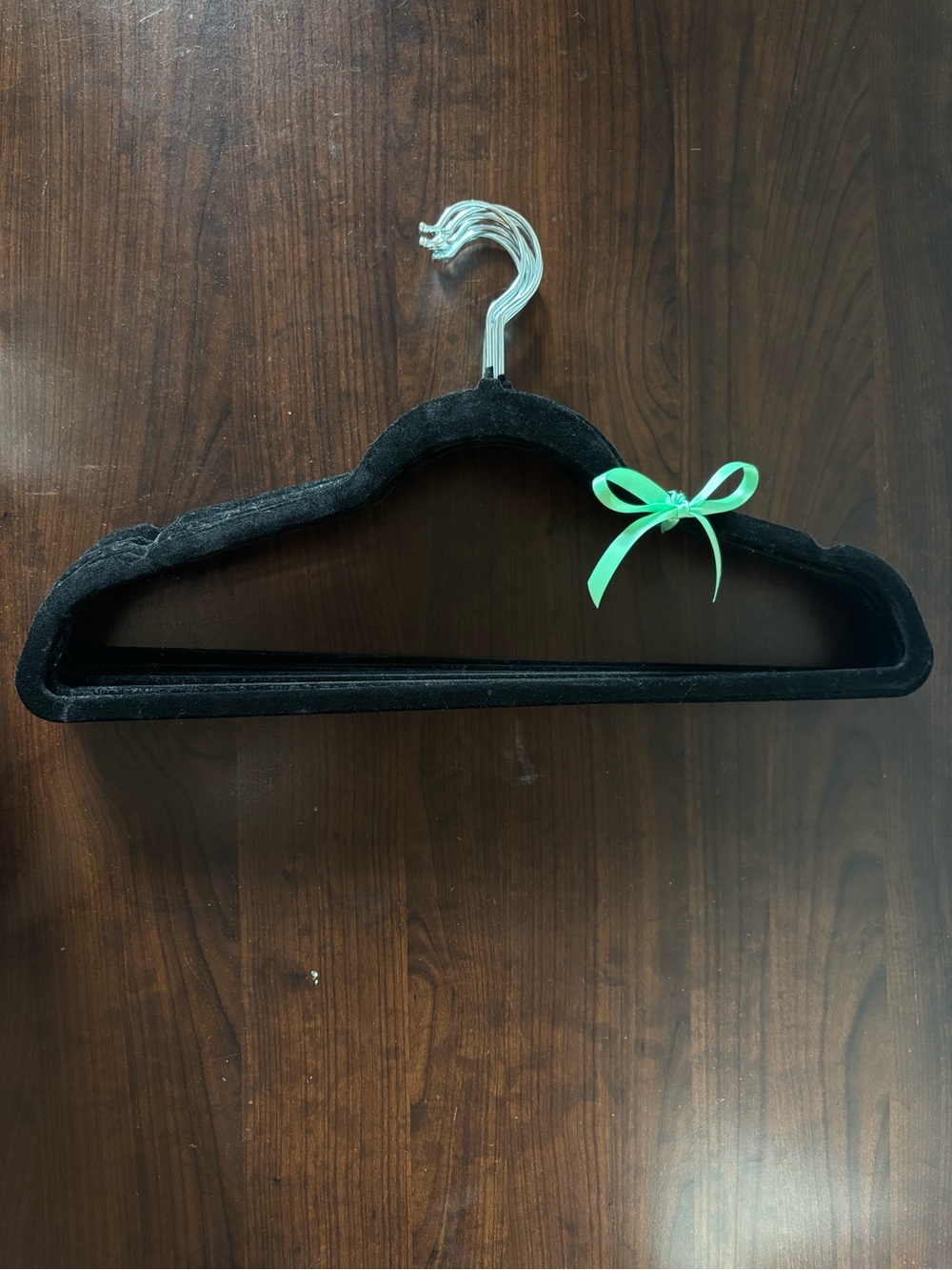 Velvet Non-Slip Clothing Hangers Black